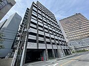 江坂駅より徒歩2分 14階 築21年8ヶ月の賃貸物件