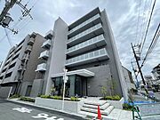 吹田駅より徒歩11分 1階 築2年11ヶ月の賃貸物件