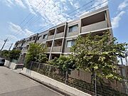 北千里駅よりバス12分 徒歩4分 1階 築17年の賃貸物件