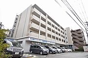 石橋阪大前駅より徒歩6分 4階 築17年5ヶ月の賃貸物件