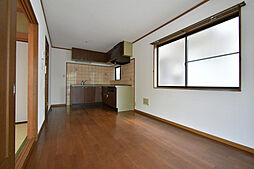 相田6丁目S貸家 1階4LDKのリビング/ダイニング