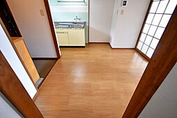 エルディム金山 201号室 2階2DKのリビング/ダイニング