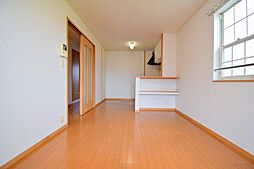 モンターニャローマ 205号室 2階2LDKのリビング/ダイニング