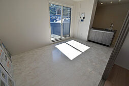 サンコートHIKARI 302号室 3階2LDKのリビング/ダイニング