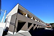  2階 築8年11ヶ月の賃貸物件