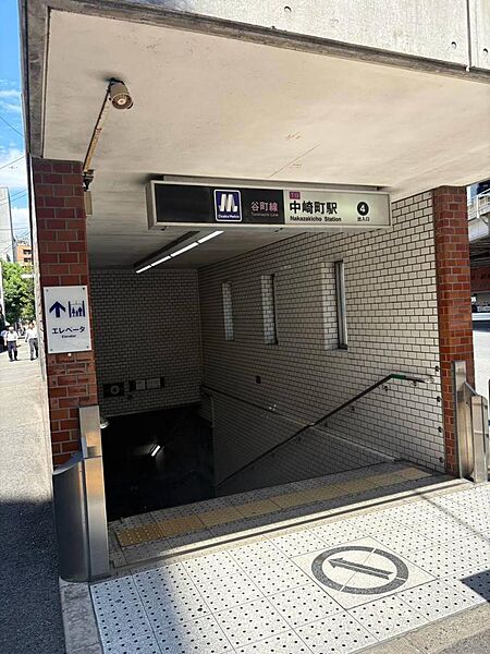 地下鉄「中崎町駅」徒歩3分