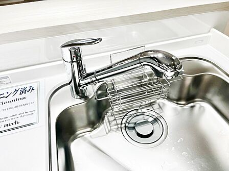 いつでも清潔なおいしいお水を。一つの水栓で水道水と浄水を使い分け。