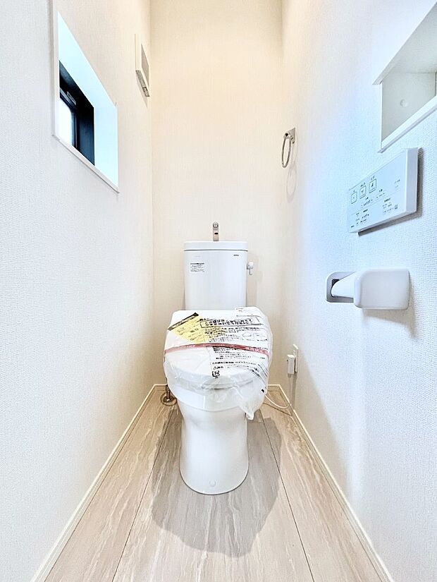 トイレは1階と2階それぞれに配置されていてとても便利です。 