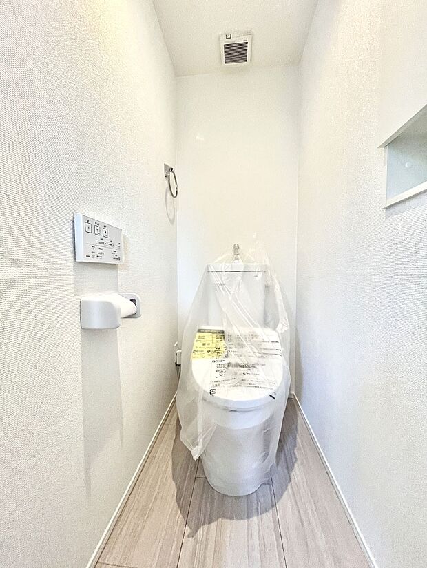 トイレは1階と2階それぞれに配置されていてとても便利です。