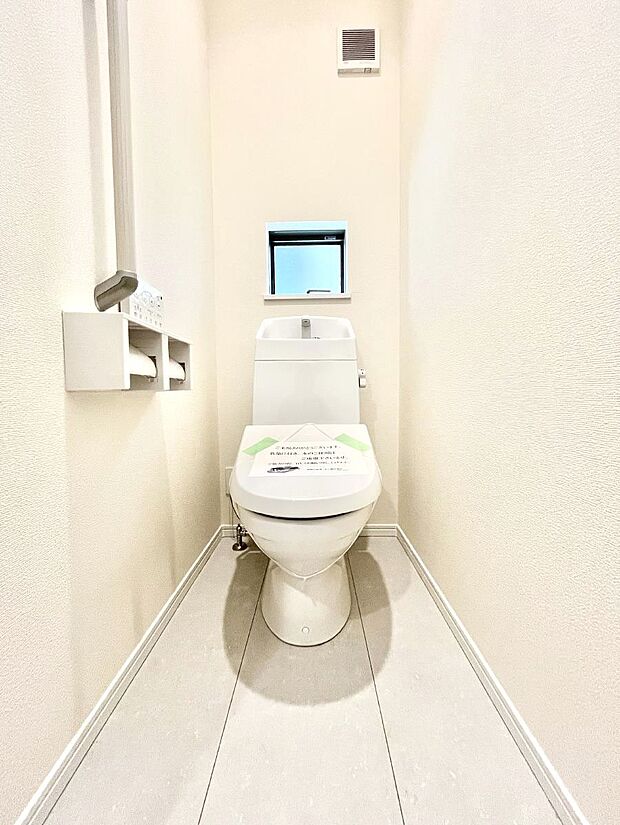 トイレは1階と2階それぞれに配置されていてとても便利です。