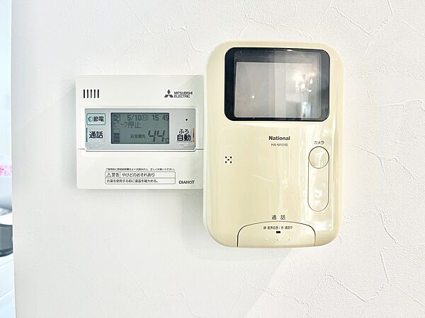 訪問者が一目でわかる、安心のＴＶモニター付きインターフォン