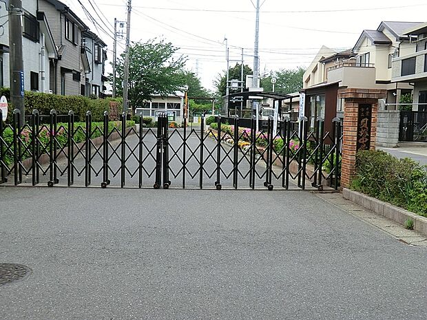 中学校 1800m 千葉市立貝塚中学校