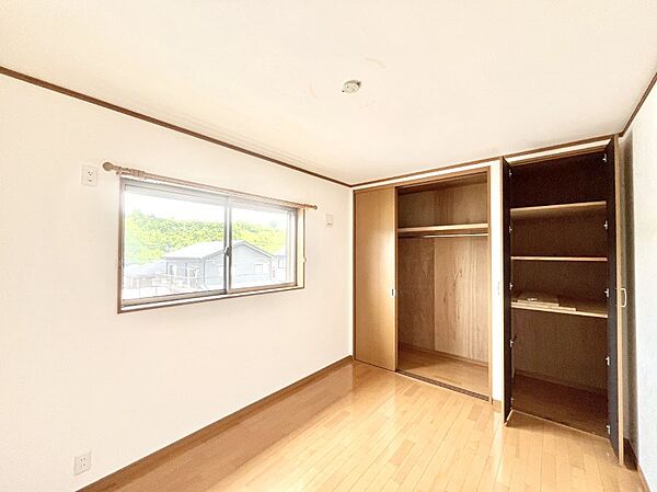 収納が充実しているので居住スペースを広々使えます