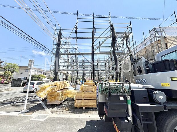 たっぷりの陽光と開放感に包まれる明るい住まい  