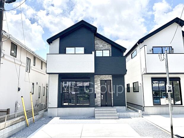 たっぷりの陽光と心地よい風が舞い込む住まい