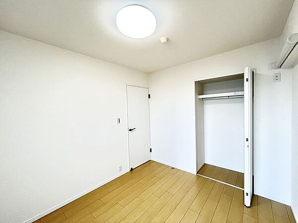 収納が充実しているので居住スペースを広々使えます