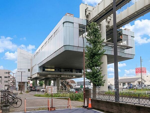 駅 1360m 千葉都市モノレール桜木駅