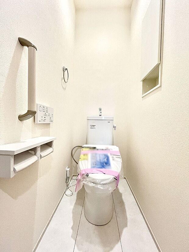 トイレは1階と2階それぞれに配置されていてとても便利です。