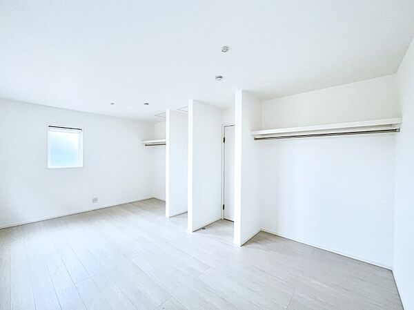 将来は2部屋にすることもできますね。お年頃になったら夢の個室にチェンジ！