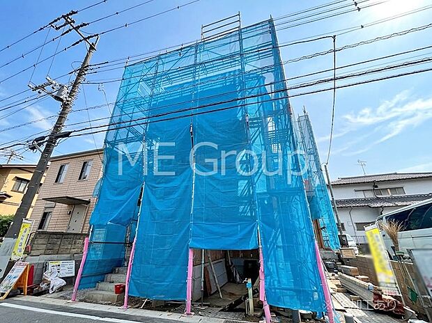 溢れる陽光でご家族の笑顔も輝く