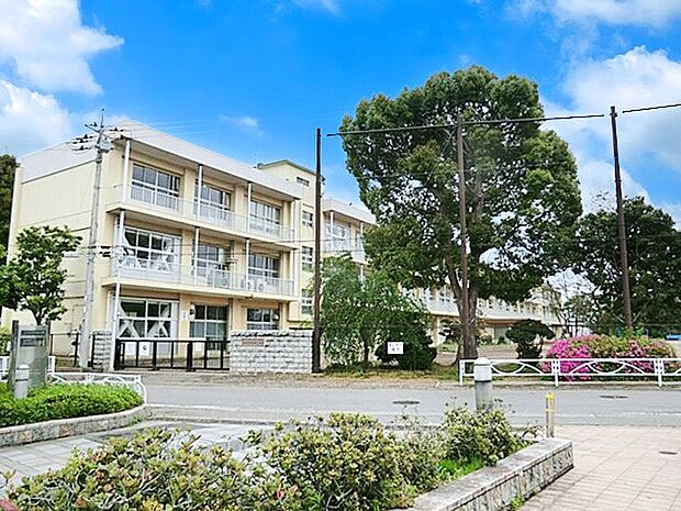 小学校 550m 千葉市立誉田小学校