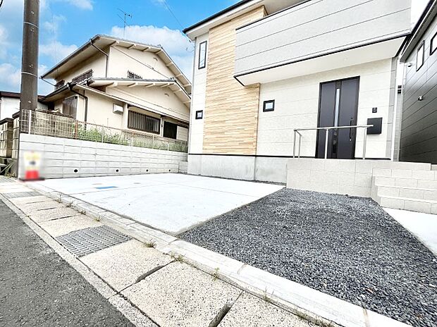 生活に欠かせない駐車スペース。