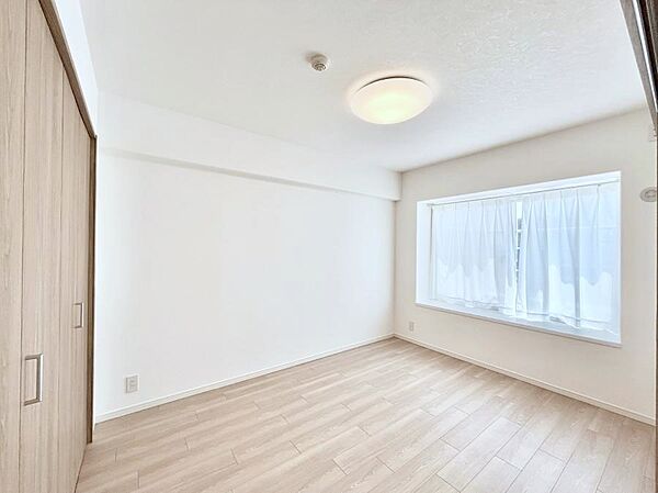 爽やかな日差しがお部屋全体を優しく包み込んでくれます