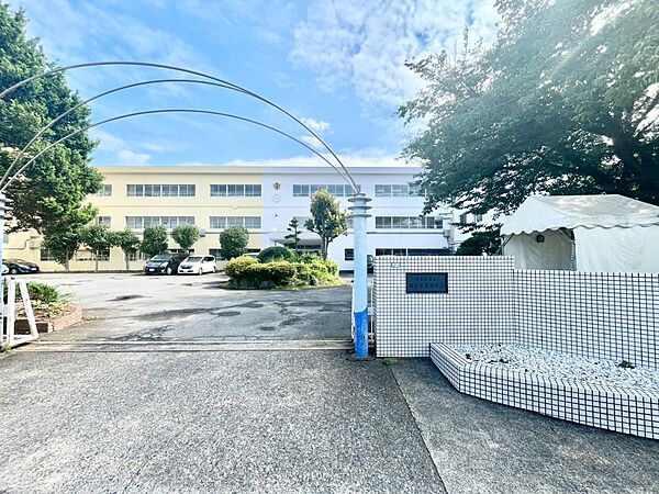 小学校 300m 我孫子市立湖北台西小学校