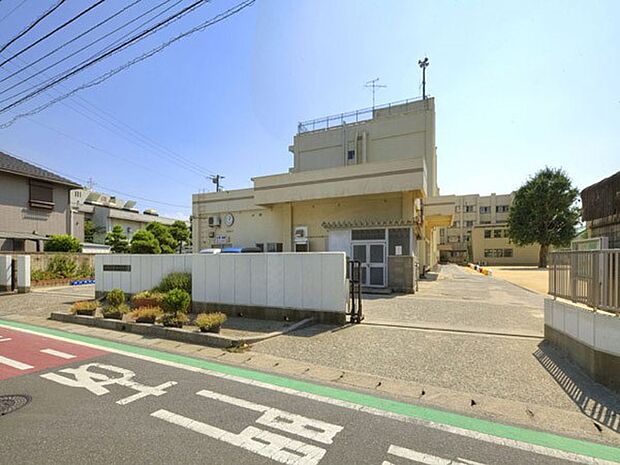小学校 800m 船橋市立塚田小学校