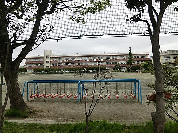 小学校 1600m 千葉市立鶴沢小学校