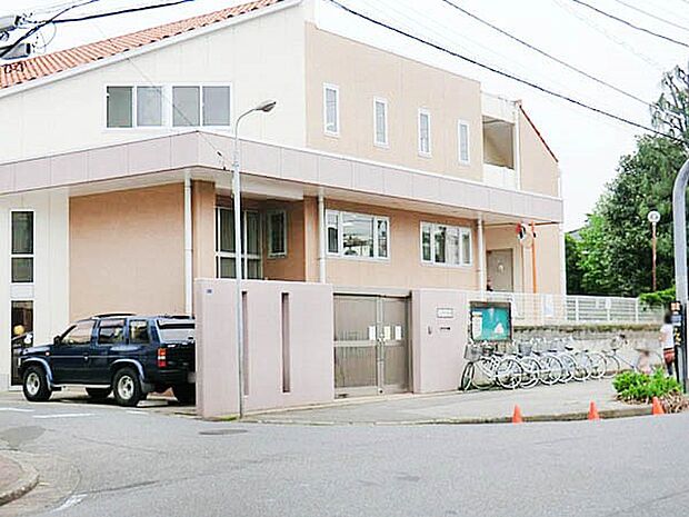 幼稚園・保育園 400m 泉幼稚園
