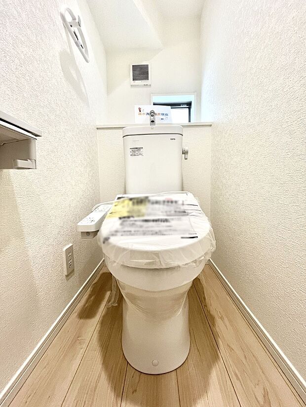 トイレは1階と2階それぞれに配置されていてとても便利です。