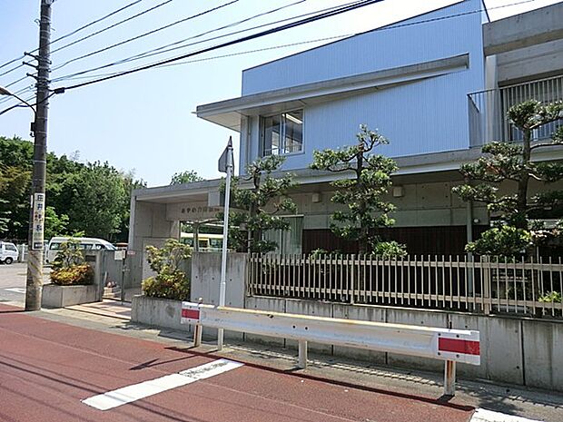 幼稚園・保育園 580m あやめ台幼稚園