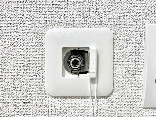 洗面所にガスコンセントを設置!ガス式の衣類乾燥機が使用できますね