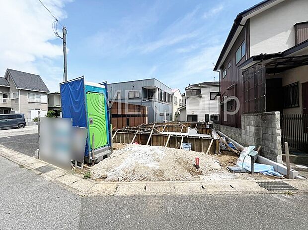 溢れる陽光でご家族の笑顔も輝く