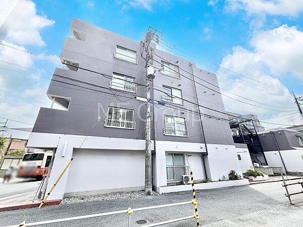 溢れる陽光でご家族の笑顔も輝く