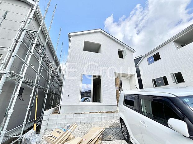 洗練された外観、上質な住空間が広がる室内は永く安心して過ごせる住居です。 