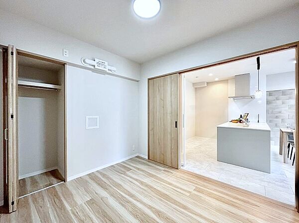 収納が充実しているので居住スペースを広々使えます