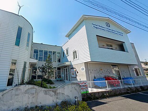 幼稚園・保育園 600m 幼保連携型認定こども園 たかさごSCHOOLセントラル