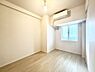 寝室：自分だけのスペース、どんなお部屋にするかとっても楽しみですね。
