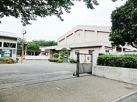 中学校 1100m 千葉市立貝塚中学校