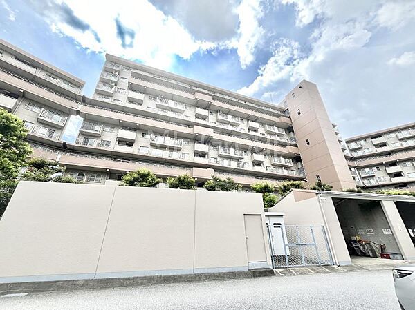 溢れる陽光でご家族の笑顔も輝く
