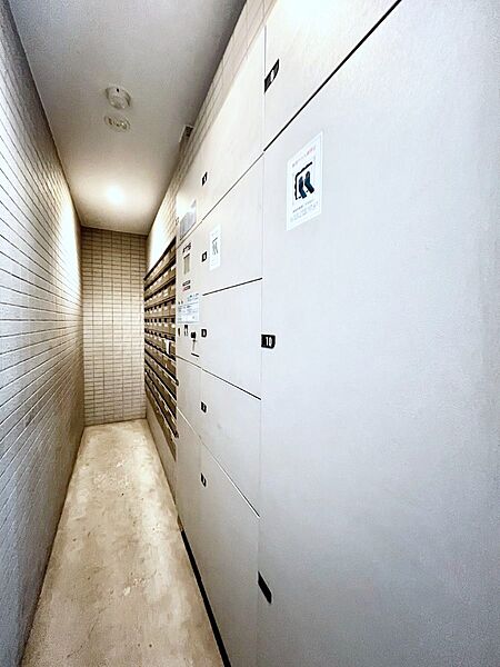 宅配ＢＯＸ完備で不在の時もお荷物を受け取れます
