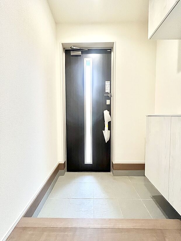 家族の帰宅やお客様をあたたかく迎える玄関