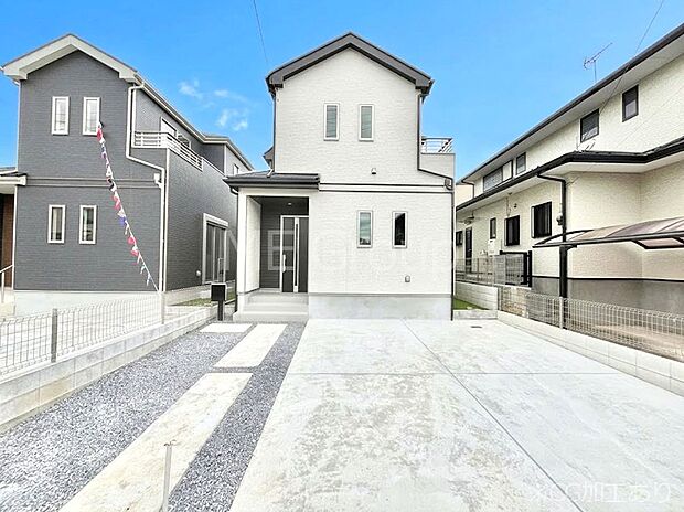 たっぷりの陽光と心地よい風が舞い込む住まい