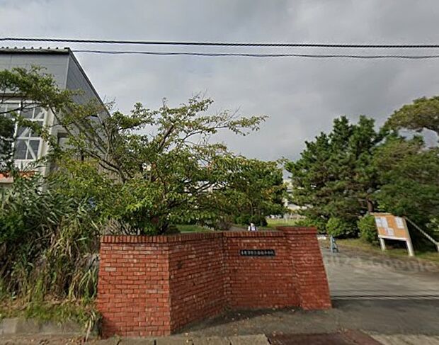 中学校 900m 木更津市立岩根中学校