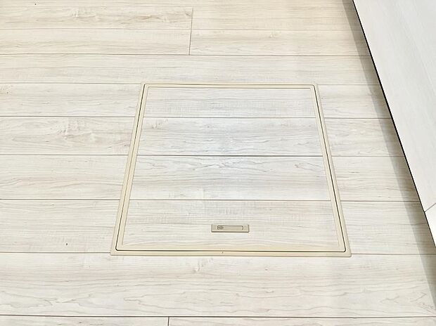 床下収納付き！日用品・非常用品の収納にも大活躍。
