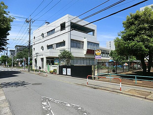 幼稚園・保育園 900m あやめ台第二幼稚園