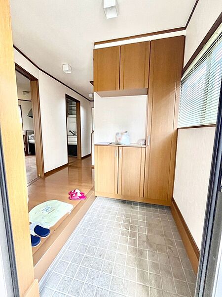 家族の帰宅やお客様をあたたかく迎える玄関