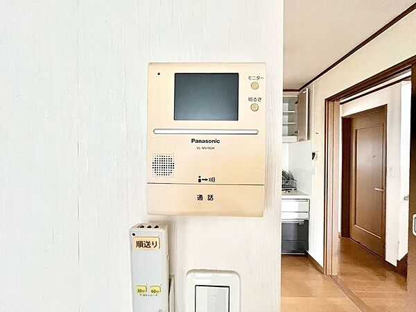 来客者を確認できるＴＶモニター付インターホン